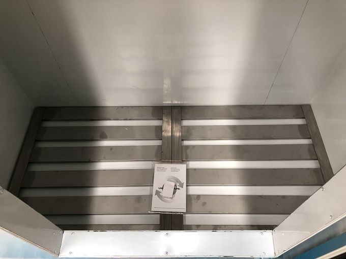 自動固体ドアの冷えたマーチャンダイザーは42 CUの霜を取り除く。フィート屋外の氷のフリーザー2