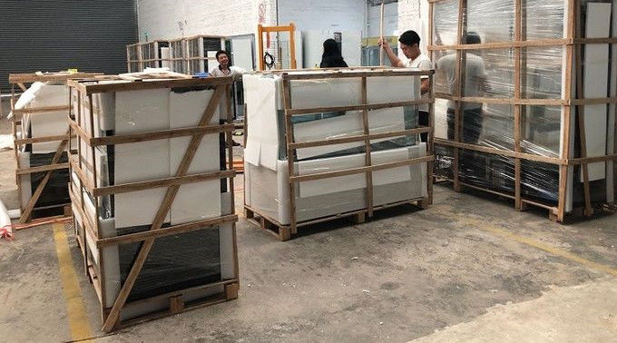 セリウム3が付いている冷凍装置のアイス クリームのショーケースのフリーザーの表示