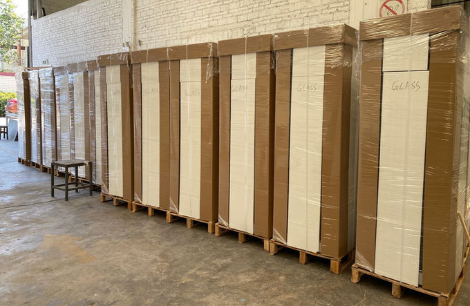 塗られた鋼鉄アイス・キューブのマーチャンダイザー100のCU。フィート自動タイプ8の霜を取り除きなさい